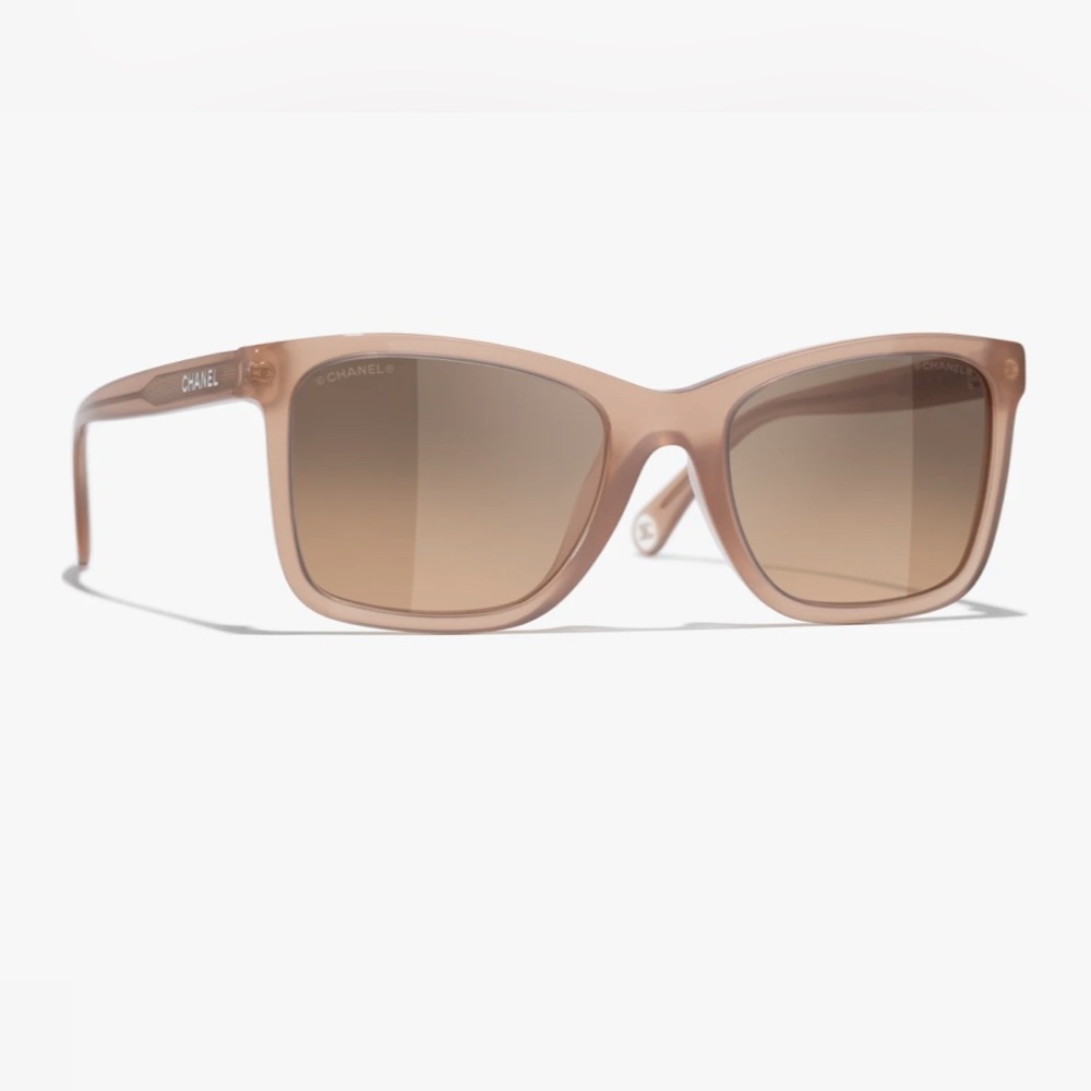 [NWT] CHANEL RECTANGLE SUNGLASSES CLASSICS PALE PINK